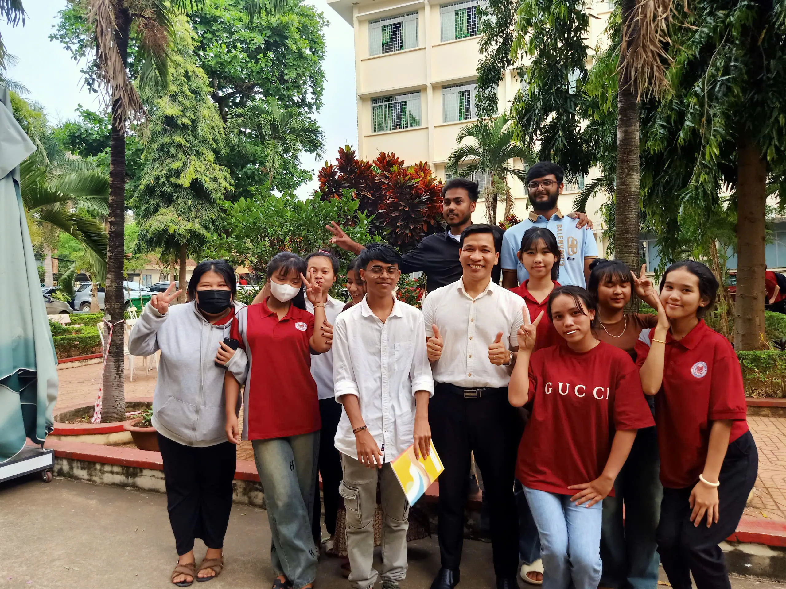 Indian students dining together in BMU food court